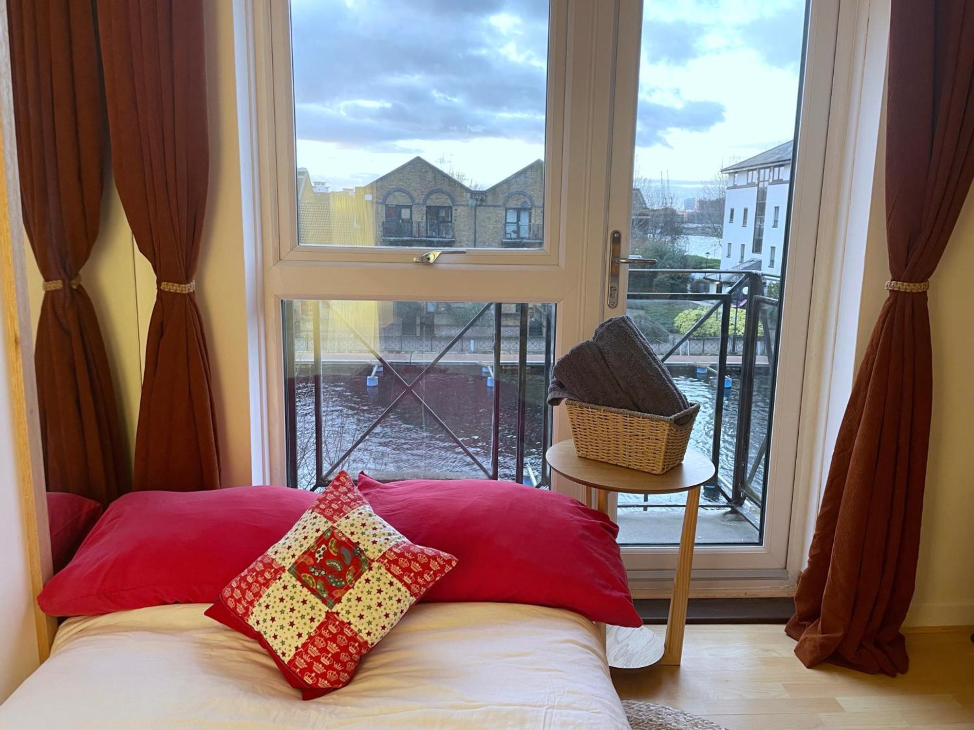 Privatunterkunft Canary Wharf Waterside Flat